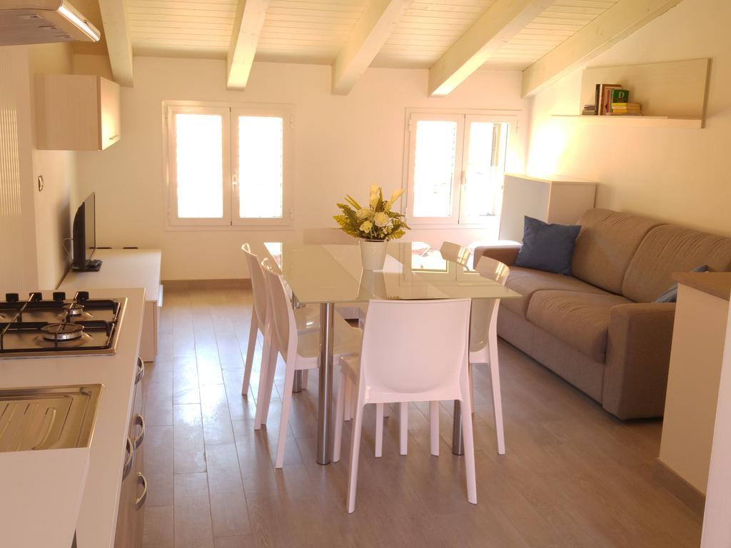 Il Cuore Del Borgo - Holiday Home Borgomaro Bagian luar foto